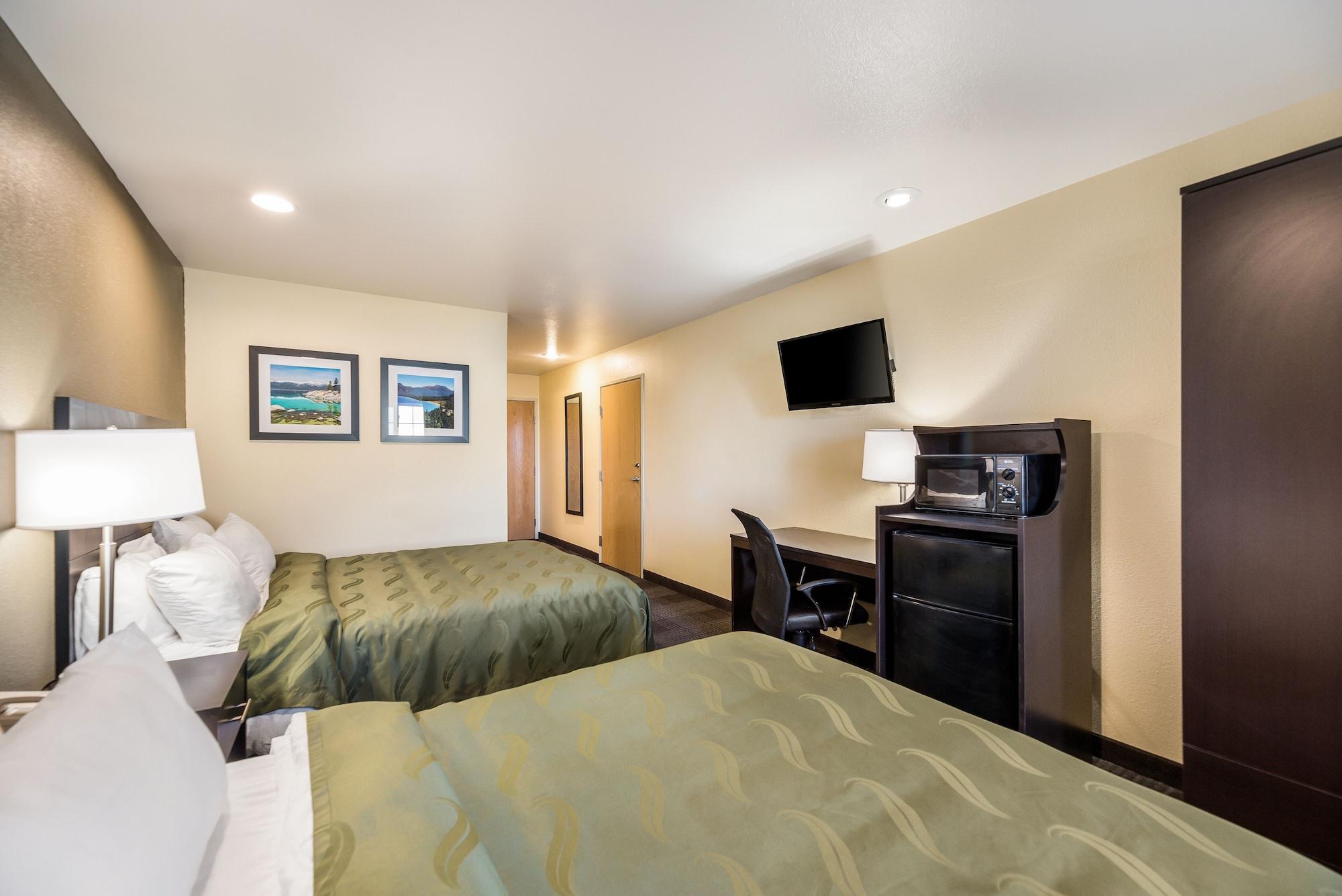 Quality Inn & Suites Near Nas Fallon Exterior photo